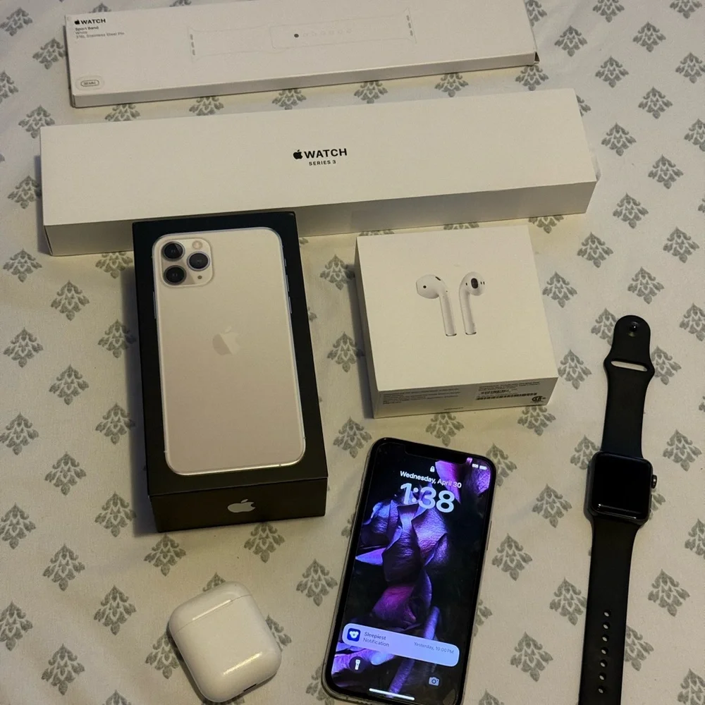 Apple Silver Cell Phone Accessories Lightning Cables and Adapters